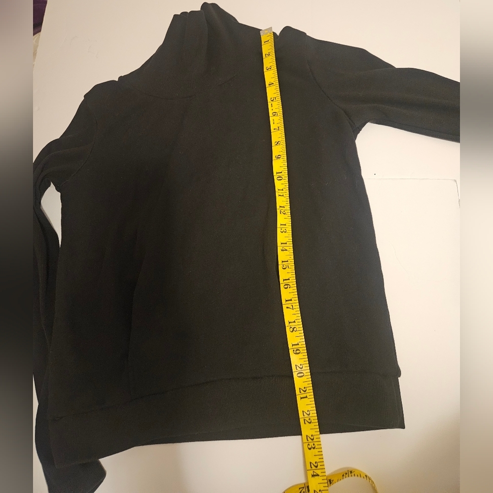 Alo Yoga-Women's Black Sweater Size M Turtle Neck. - Picture 4 of 6